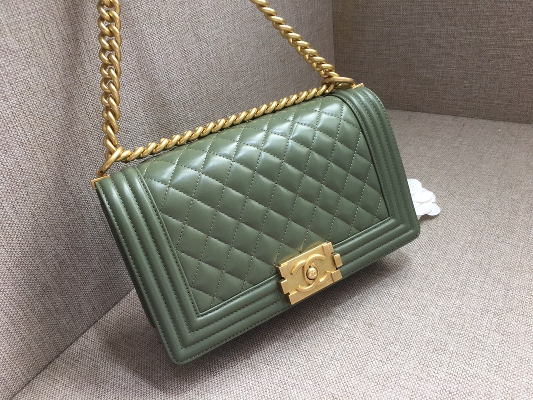 Lambskin Medium Boy Handbag Flap Bag A67086 Green